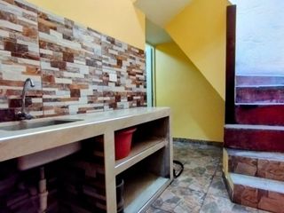 Foto 6 de ¡Oportunidad Única en La Victoria! Tu Nueva Casa o Negocio Te Espera