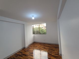 Foto 5 de Departamento Remodelado Urb Higuereta
