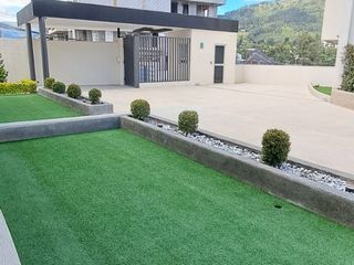 Foto 17 de CASA DE LUJO CUMBAYA EL NACIONAL PATIO DE 137M2