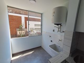 Foto 4 de Venta Departamento Super Iluminado Primer Piso