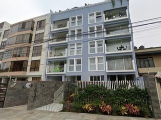 Foto 3 de Venta de cochera en Magdalena Salaverry - Parque la Pera