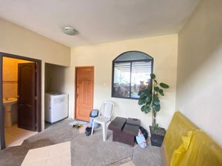Foto 2 de CASA RENTERA EN VENTA CDLA. BELLAVISTA BAJA