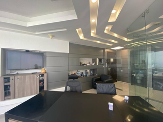 Foto 5 de Oficina en venta en Edificio The Point, Guayaquil