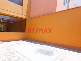 Foto 6 de Se Vende Hermosa Casa De 1Er Y 2Do Piso En Bellavista – Oportunidad Única