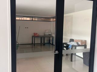 Foto 21 de Apartamento en Venta La Granja, Engativa