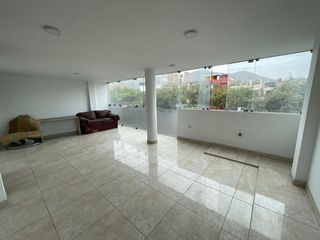 Foto 1 de ALQUILER LOCAL COMERCIAL EN MAYOLO