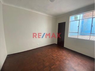Foto 3 de Se Vende Duplex En El Rimac