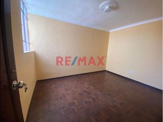 Foto 4 de Se Vende Duplex En El Rimac