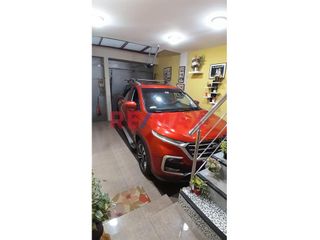 Foto 13 de Oportunidad Unica: Se Vende Hermosa Casa De 3 Pisos Con Lindos Acabados - Mas Locall