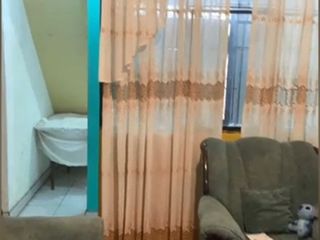Foto 6 de CASA EN VENTA DE 3 PISOS CON ZONIFICACION COMERCIAL EN AV. ANTUNEZ DE MAYOLO