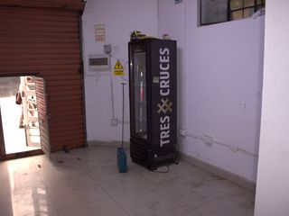 Foto 2 de 🚨ATENCION LOCAL COMERCIAL EN ALQUILER A ESPALDAS DE MEGAPLAZA🚨