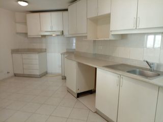 Foto 5 de Departamento de venta Republica del Salvador Quito