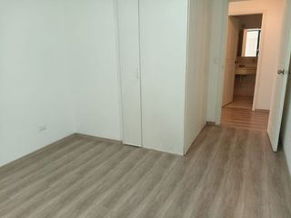 Foto 8 de Departamento de venta Republica del Salvador Quito