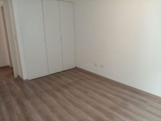 Foto 10 de Departamento de venta Republica del Salvador Quito