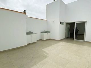 Foto 8 de Alquiler de Departamento en Av Universitaria, San Miguel, Pucp