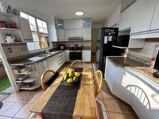 Foto 17 de Venta de Casa en Condominio con piscina, terraza y jardín, en El Sol de La Molina, La Molina