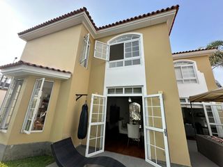 Foto 3 de Venta de Casa en Condominio con piscina, terraza y jardín, en El Sol de La Molina, La Molina