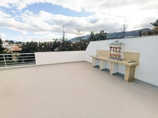 Foto 18 de HERMOSO DEPARTAMENTO EN CUMBAYA