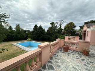 Foto 6 de Avenida Bolivar casa a la venta.