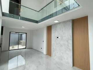 Foto 6 de VENTA DE CASA EN URB. PRIVADA EN EL DORADO