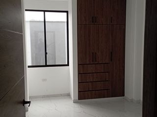 Foto 4 de CASA DE VENTA EN URBACION PRIVADA EL DORADO