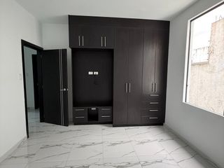 Foto 4 de CASA EN VENTA EN URBANIZACION NUEVO PORTON, VIA LA BENGALA
