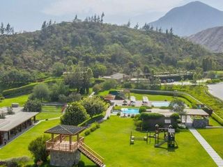 Foto 1 de Venta de Terreno en Exclusivo Condominio La Quebrada