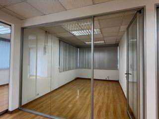 Foto 9 de Oficina en Arriendo – Espaciosa, Moderna y con Excelente Ubicación