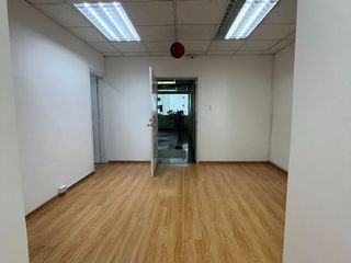 Foto 15 de Oficina en Arriendo – Espaciosa, Moderna y con Excelente Ubicación