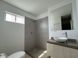 Foto 14 de VENDO APARTAMENTO CON HERMOSA VISTA A LA CIENAGA MAYORQUIN Y A BARRANQUILLA