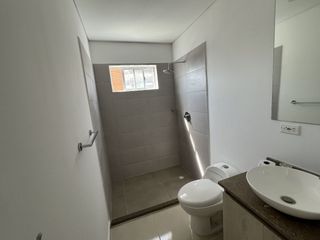 Foto 17 de VENDO APARTAMENTO CON HERMOSA VISTA A LA CIENAGA MAYORQUIN Y A BARRANQUILLA