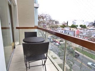 Foto 2 de 🏡 ¡Alquiler de Departamento Semi-Amoblado en Miraflores! Ubicación Premium y Excelente Iluminación 🌟