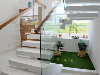 Foto 4 de Casa de Venta en manta zona sur ciudad del Mar YT