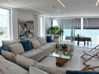 Foto 9 de Casa de Venta en manta zona sur ciudad del Mar YT