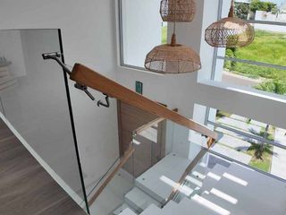 Foto 62 de Casa de Venta en manta zona sur ciudad del Mar YT
