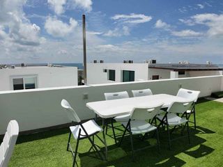 Foto 68 de Casa de Venta en manta zona sur ciudad del Mar YT