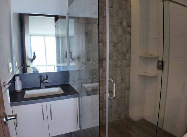 place photo 76