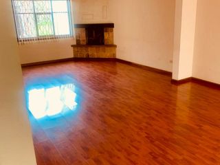 Foto 8 de Casa en arriendo en Cuenca Ecuador