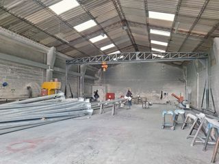 Foto 11 de VENTA GALPON INDUSTRIAL DE OPORTUNIDAD, NORTE DE QUITO, SECTOR LA CRISTIANIA