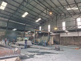 Foto 13 de VENTA GALPON INDUSTRIAL DE OPORTUNIDAD, NORTE DE QUITO, SECTOR LA CRISTIANIA