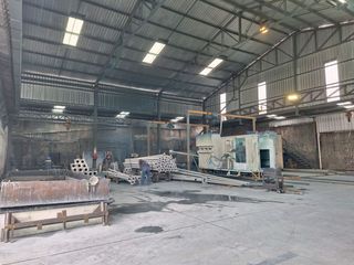 Foto 14 de VENTA GALPON INDUSTRIAL DE OPORTUNIDAD, NORTE DE QUITO, SECTOR LA CRISTIANIA