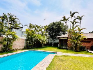 Foto 9 de Casa en venta Calle Ibiza un piso en buen estado