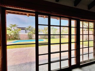 Foto 20 de Casa en venta Calle Ibiza un piso en buen estado