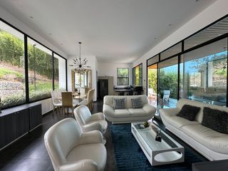 Foto 26 de Venta de Imponente Finca de Lujo en el Corazón del Lago Calima – Un Refugio Exclusivo para los Amantes del Lujo, los Deportes Acuáticos y la Vida en F