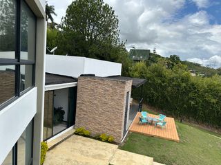 Foto 47 de Venta de Imponente Finca de Lujo en el Corazón del Lago Calima – Un Refugio Exclusivo para los Amantes del Lujo, los Deportes Acuáticos y la Vida en F