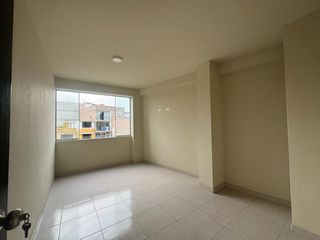Foto 3 de SE ALQUILA DEPARTAMENTO - CARABAYLLO