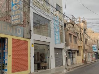 Foto 13 de Se Alquila Amplio Local Comercial En El Centro De Ica