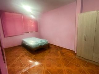 Foto 3 de VENTA DE CASA EN :  LA URB ANTONIA MORENO DE CACERES- VENTANILLA