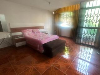 Foto 9 de VENTA DE CASA EN :  LA URB ANTONIA MORENO DE CACERES- VENTANILLA