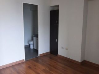 Foto 9 de DEPARTAMENTO EN AVENIDA ARENALES CDRA. 14.